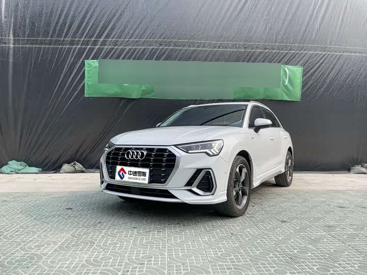 Audi Q3 2023 35 TFSI Fashion Dynamic Edition (1.4T)