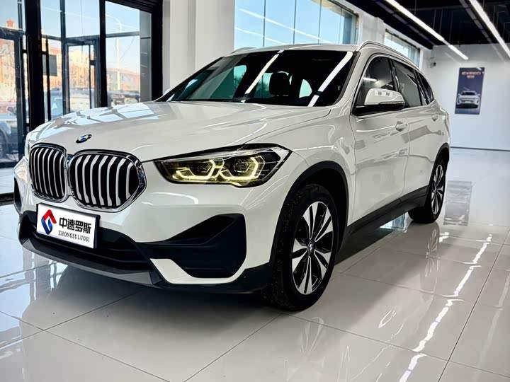 宝马X1 2022款 sDrive20Li 时尚型