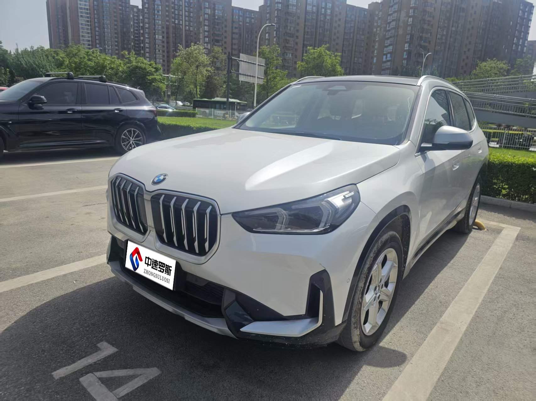 宝马X1 2023款 sDrive20Li X设计套装